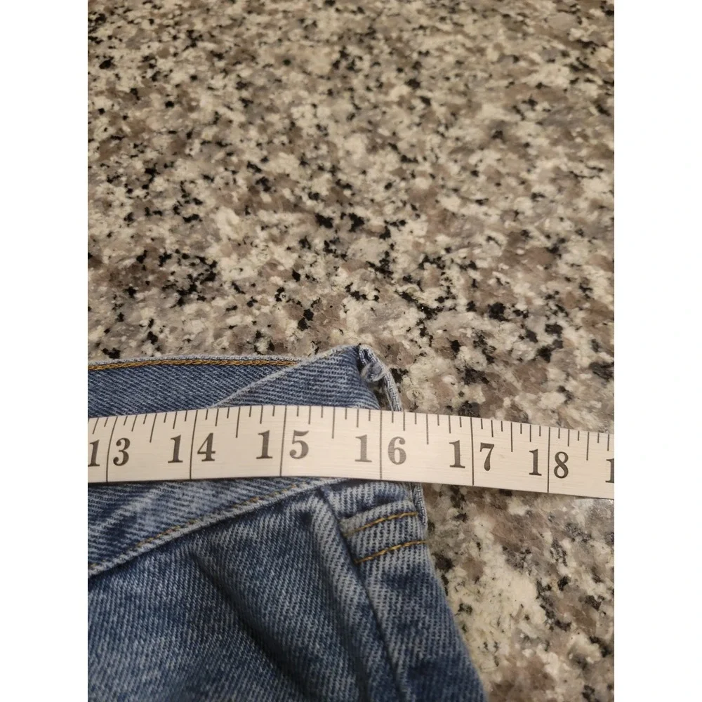 Wrangler Relaxed Fit Straight Leg Jeans Mens 32x32 Blue Denim Distressed Pockets